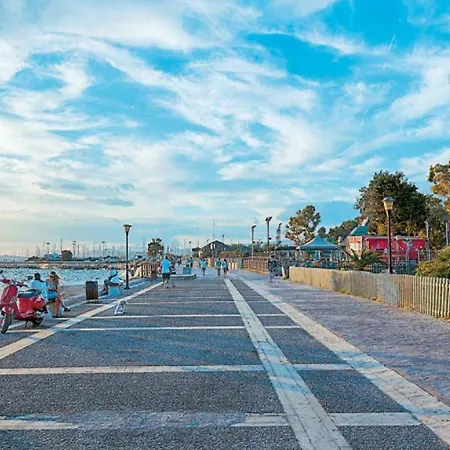 Athenian Riviera * Atene